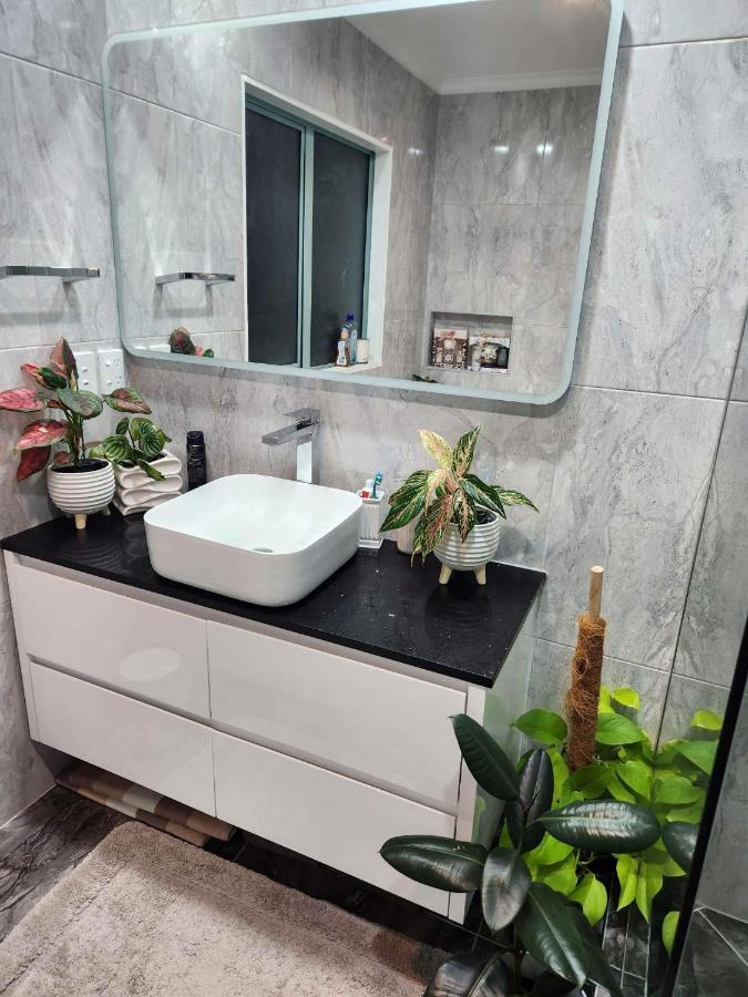 Bed & Breakfast @ Unsworth Heights Albany 오클랜드 외부 사진