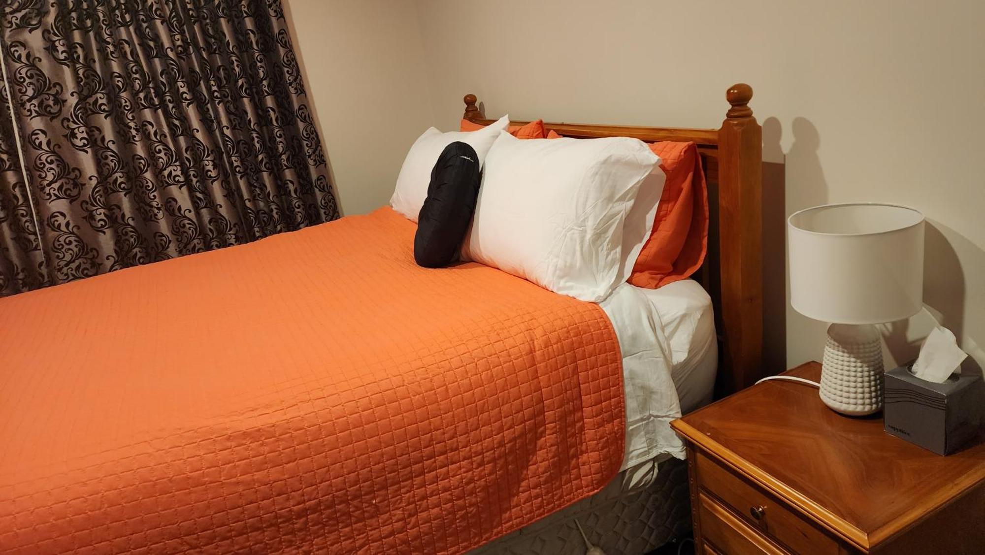 Bed & Breakfast @ Unsworth Heights Albany 오클랜드 객실 사진