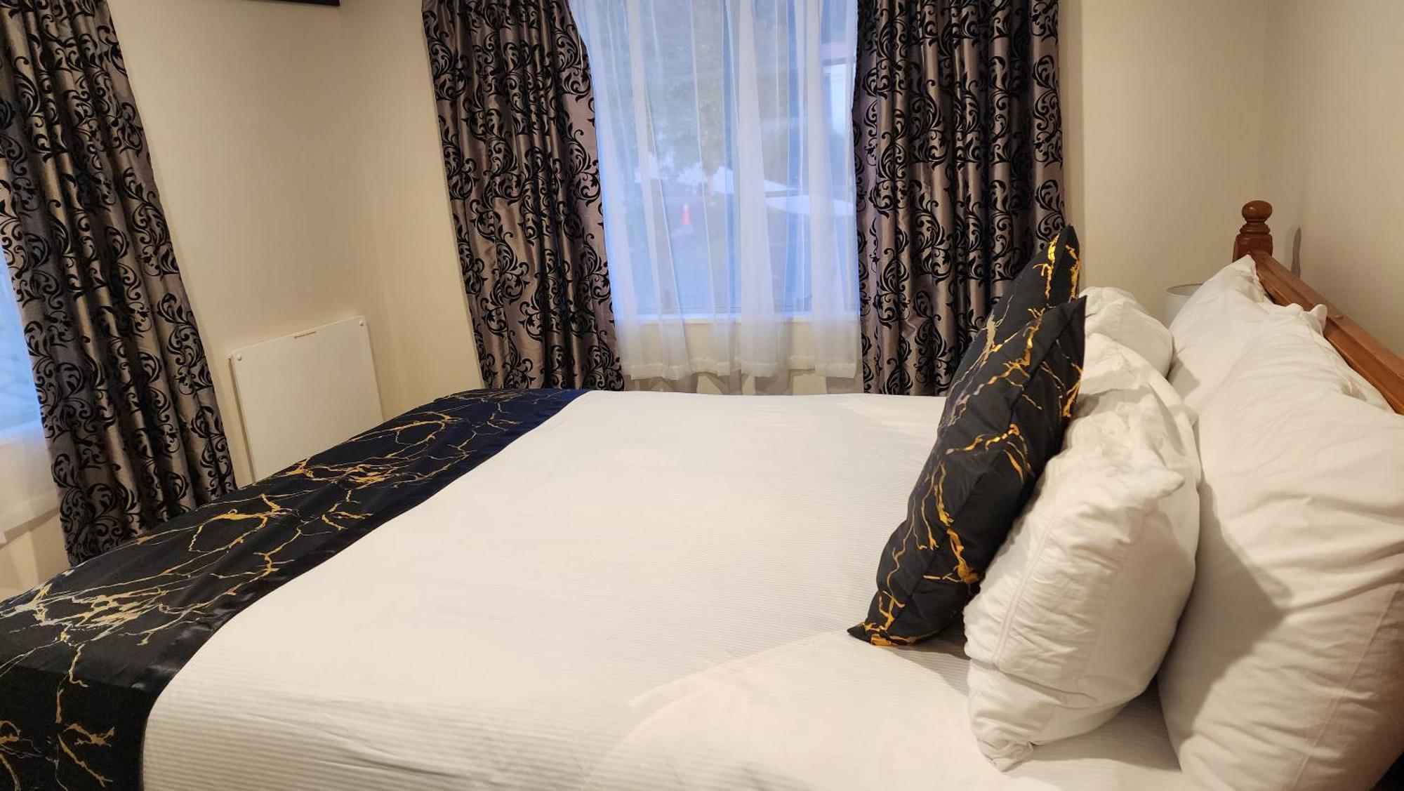Bed & Breakfast @ Unsworth Heights Albany 오클랜드 객실 사진